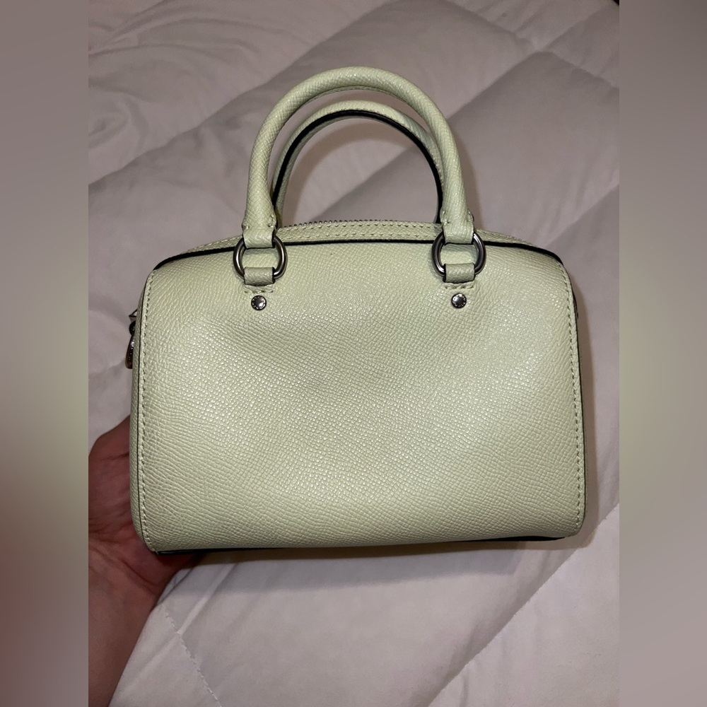 Coach Mini Rowan light lime green crossbody bag - Picture 3 of 5